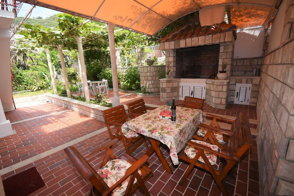 Apartman Taraca Villa Knezevic Herceg Novi Esterno foto